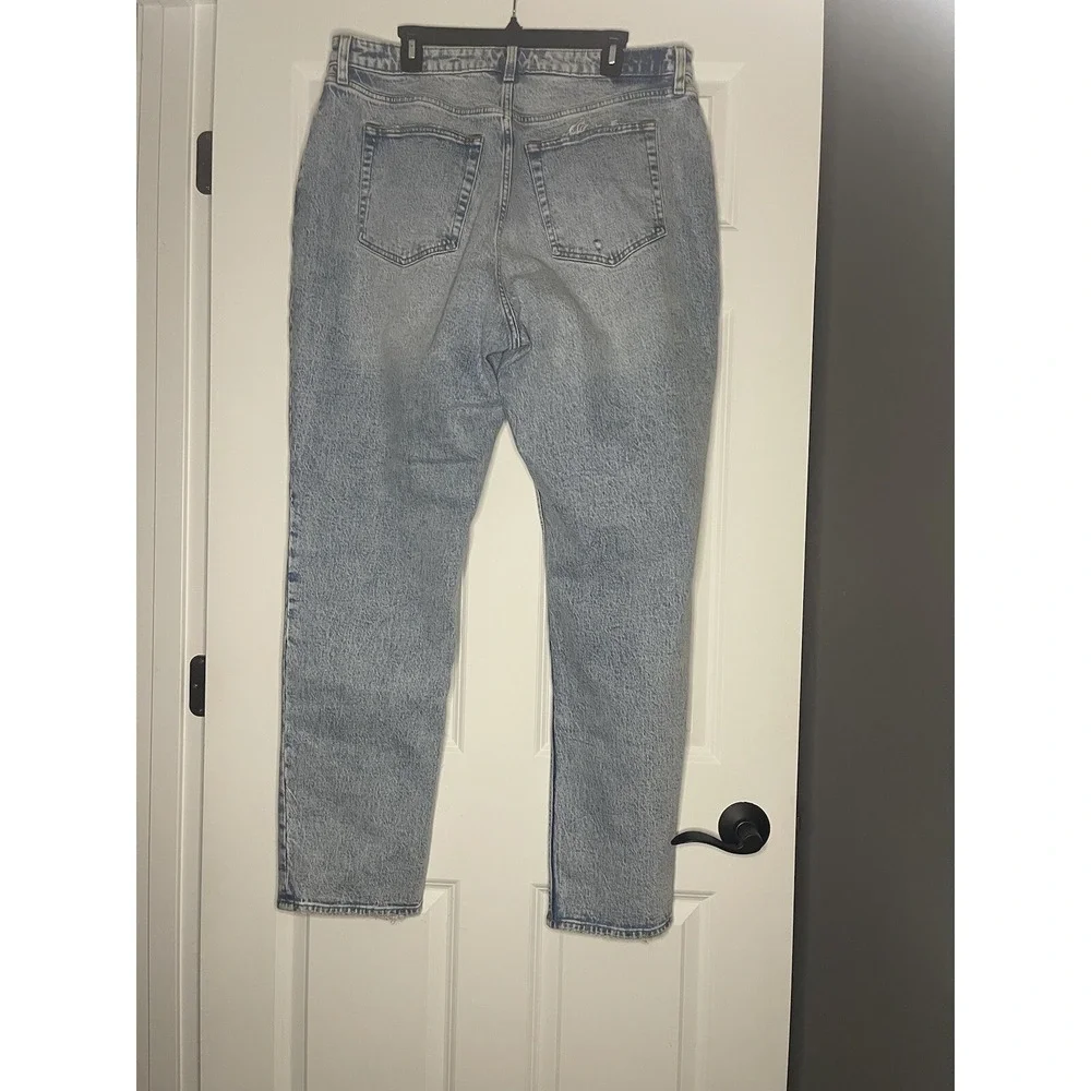 Abercrombie The Dad High Rise Curve Love Denim Jeans 33/16 Long Distressed Blue - Picture 2 of 2